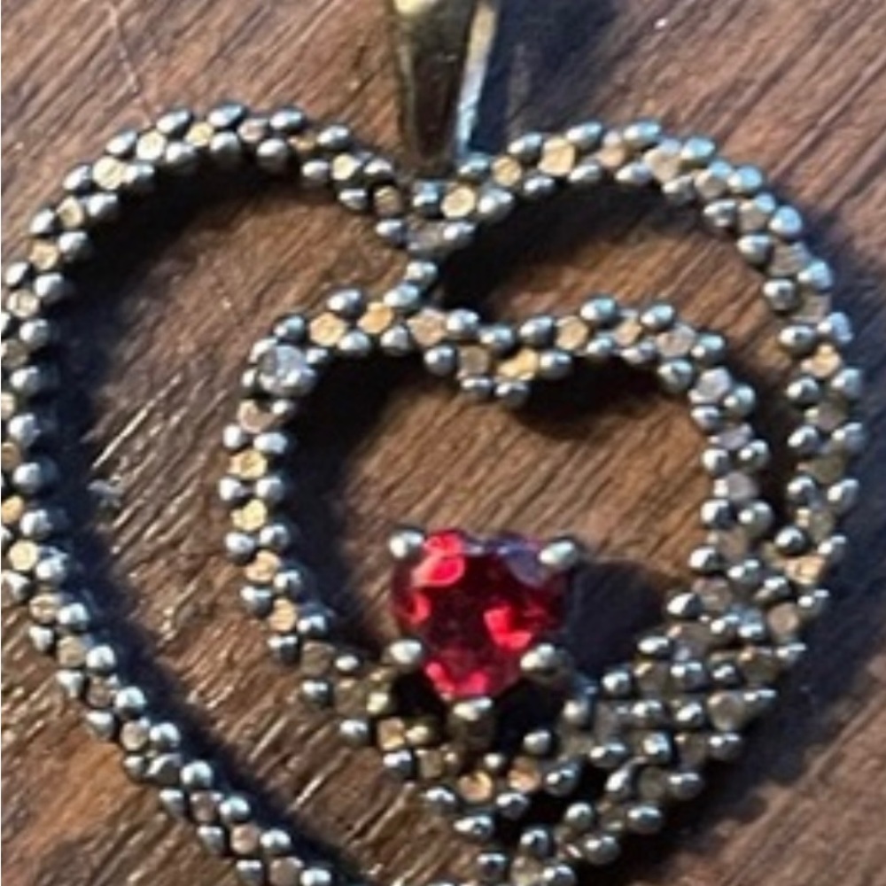 For Jayne online R925 heart shaped pendant